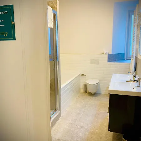 Crops Τεργέστη